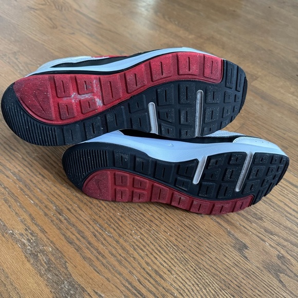 Nike Air Max AP 'White University Red’ Men’s Sneakers Shoes size 11.5 - Picture 4 of 15